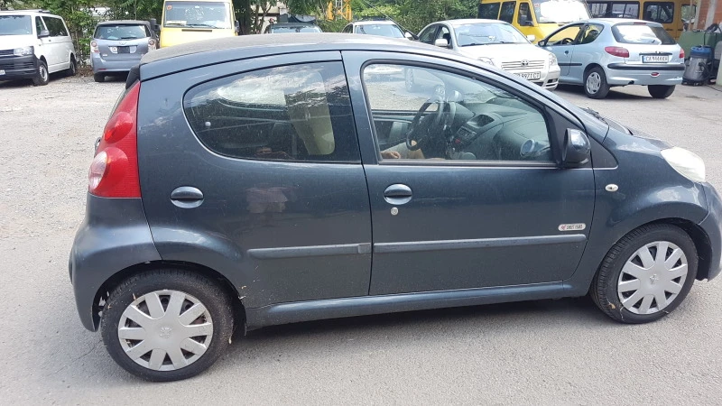 Peugeot 107 1,0i AVTOMAT, снимка 4 - Автомобили и джипове - 41643818