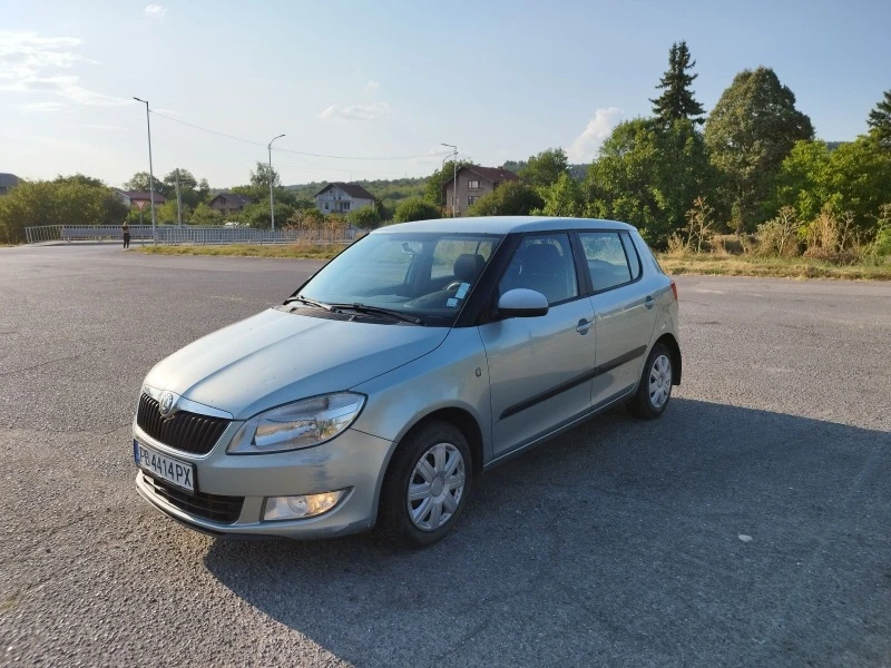 Skoda Fabia 1, 2 TSI, снимка 3 - Автомобили и джипове - 48437339