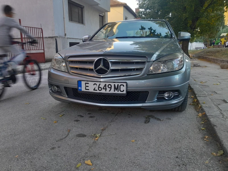 Mercedes-Benz C 200 Авангард , снимка 2 - Автомобили и джипове - 47499334