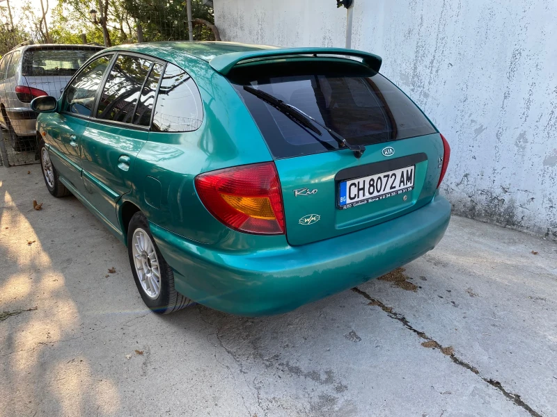 Kia Rio, снимка 13 - Автомобили и джипове - 47927863