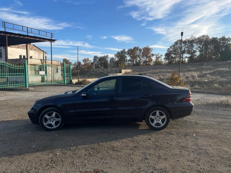 Mercedes-Benz C 200, снимка 8 - Автомобили и джипове - 48264003