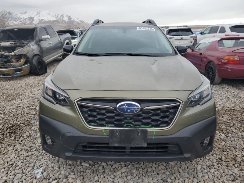 Subaru Outback Подгрев* Keyless* Камера* Следене на ленти, снимка 3 - Автомобили и джипове - 48702723