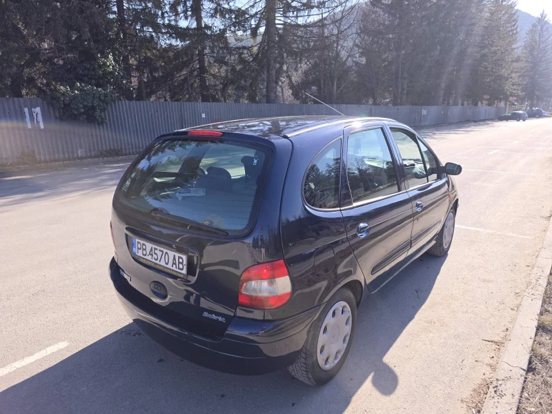 Renault Scenic, снимка 5 - Автомобили и джипове - 49116822