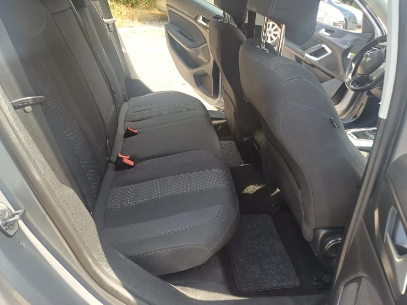 Peugeot 308 2.0 Blue-HDi Allure, снимка 12 - Автомобили и джипове - 51108496