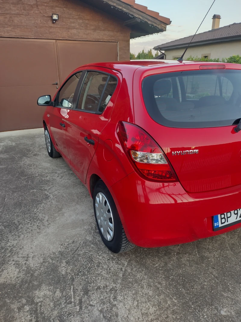 Hyundai I20, снимка 6 - Автомобили и джипове - 52441339
