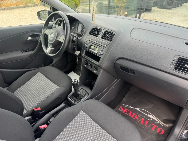 VW Polo 1.2i  EURO 5 TOП СЪСТОЯНИЕ , снимка 14 - Автомобили и джипове - 51682529
