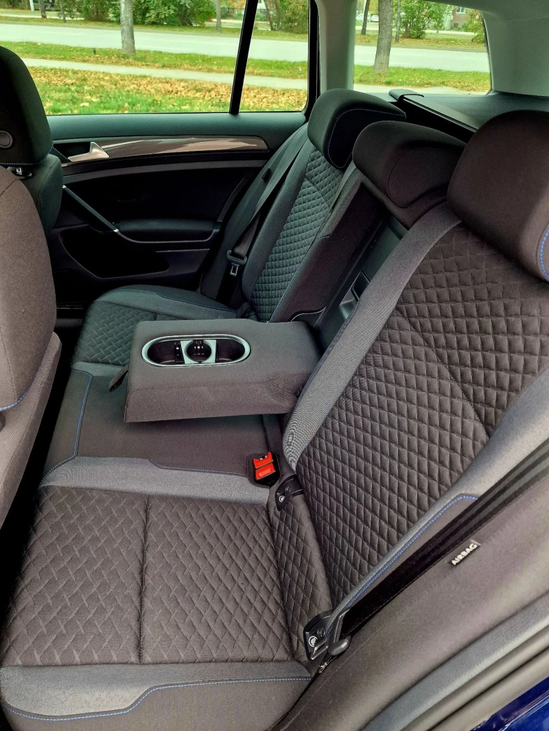 VW Golf 7.5 JOIN, дистроник, matrix дигитално табло, дсг7 , снимка 8 - Автомобили и джипове - 52306753