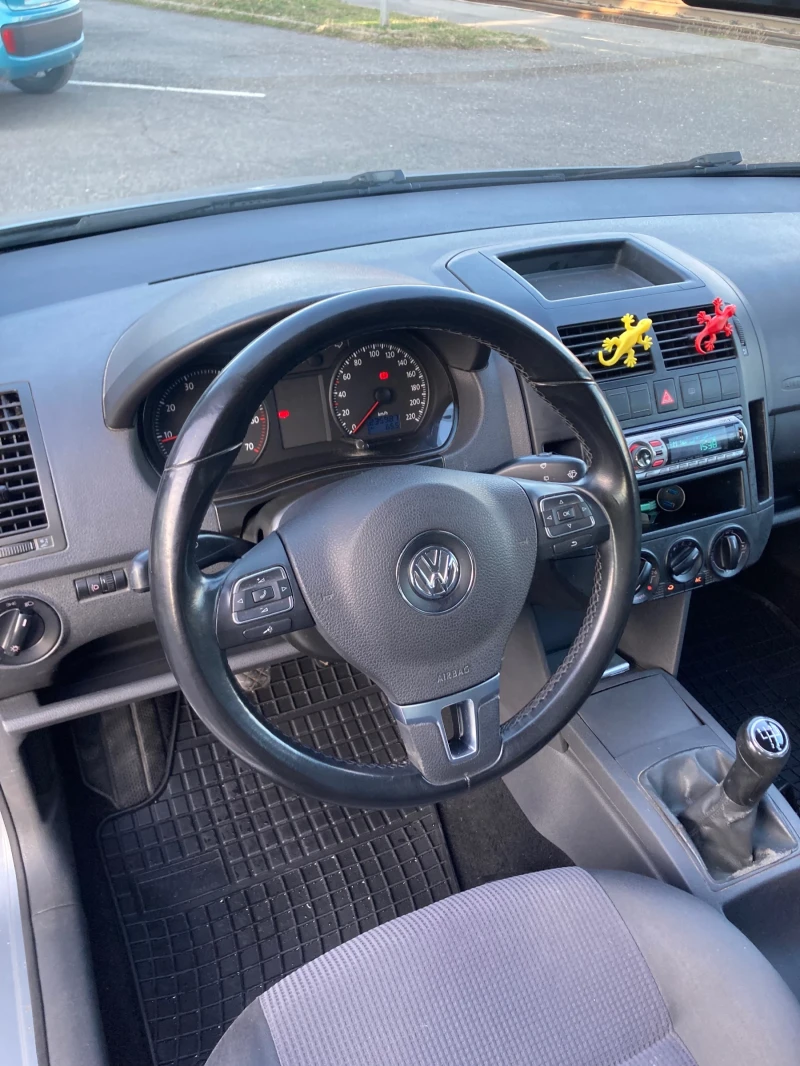 VW Polo 1.2 , снимка 8 - Автомобили и джипове - 52803774