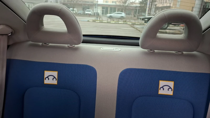 VW Beetle 1, 9 TDI , En Vogue, TOP, снимка 9 - Автомобили и джипове - 53026117