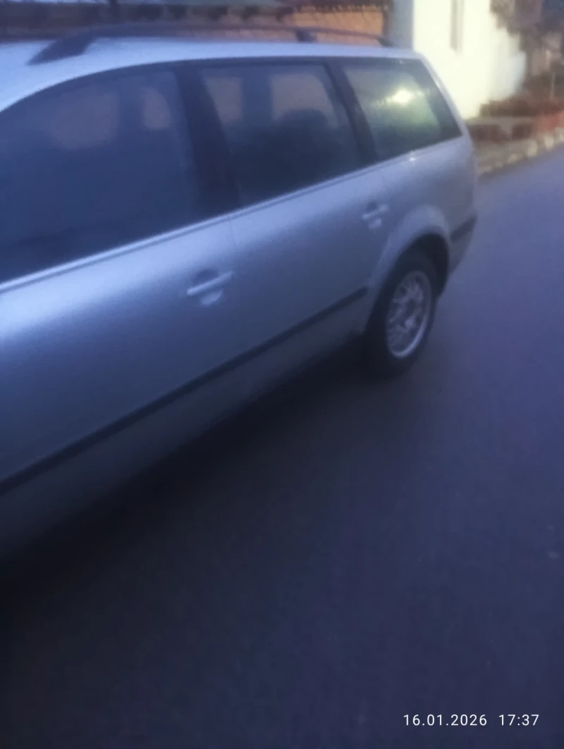 VW Passat, снимка 2 - Автомобили и джипове - 53246019