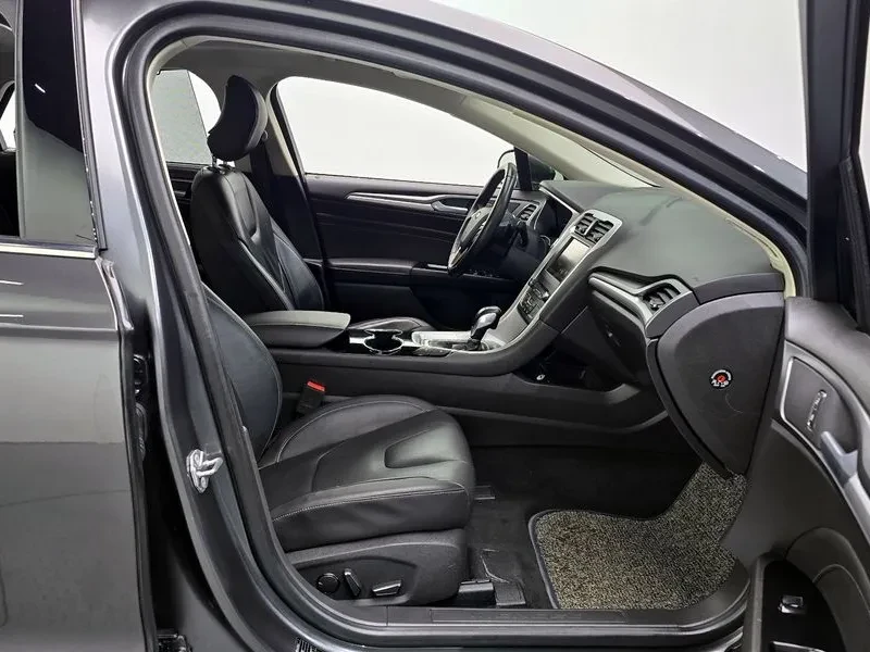 Ford Mondeo 2.0 TDCI - изображение 10