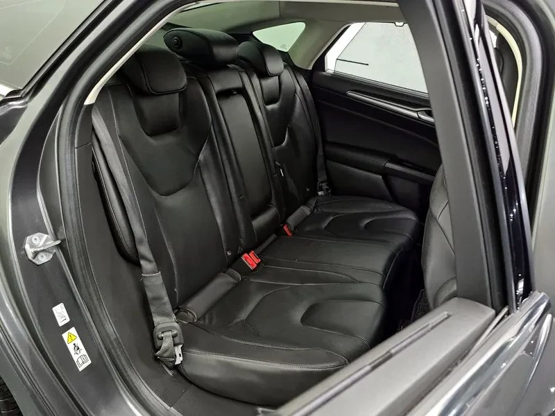 Ford Mondeo 2.0 TDCI, снимка 12 - Автомобили и джипове - 53724080