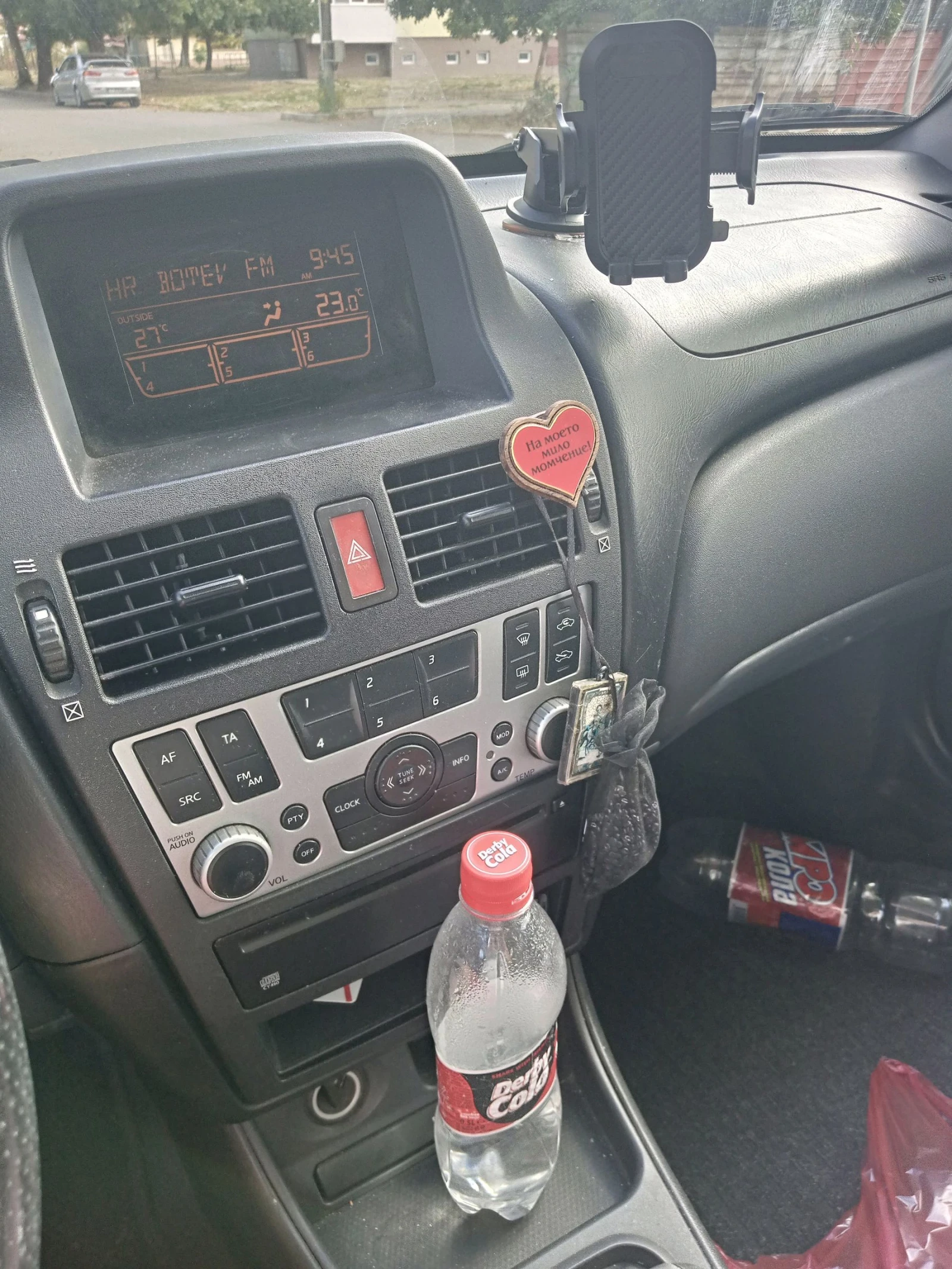 Nissan Almera 1.5, снимка 1