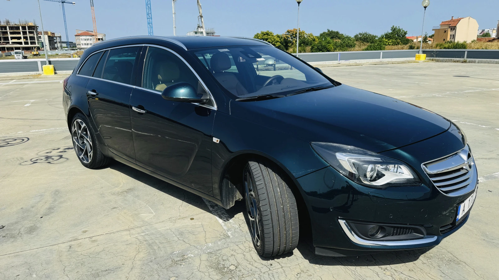 Opel Insignia Sports Tourer, Bi turbo 4x4 - изображение 2