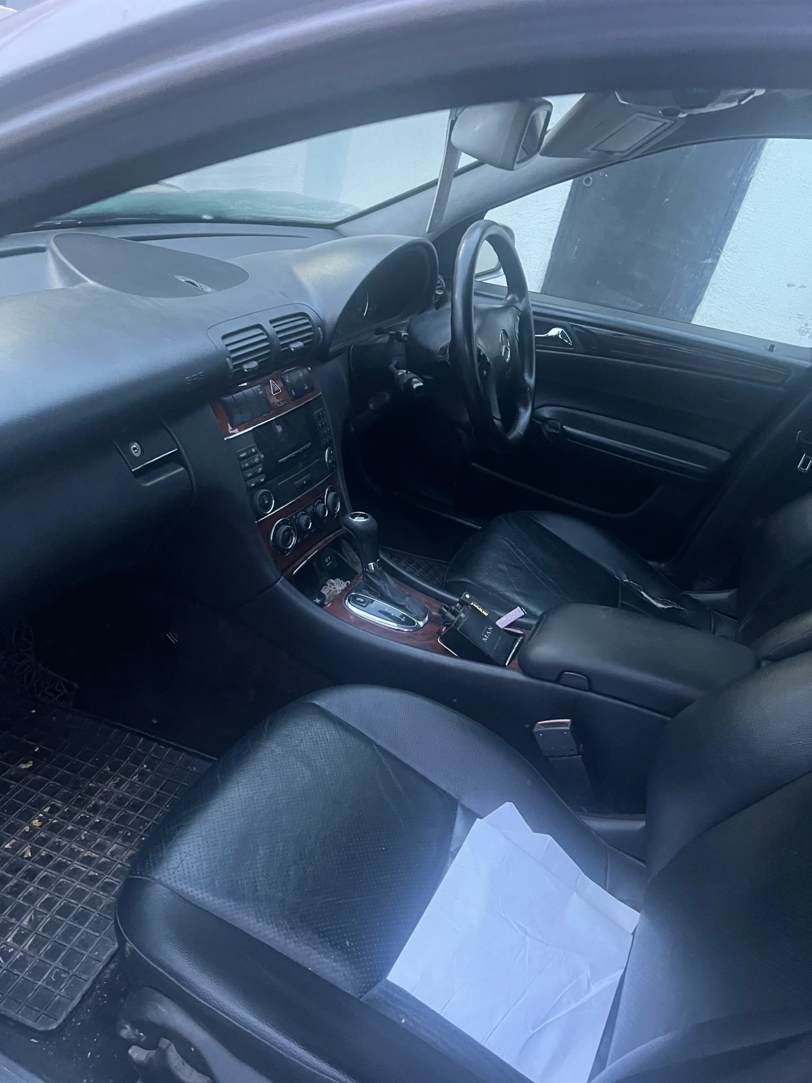 Mercedes-Benz C 220 Facelift 150к.с - изображение 6