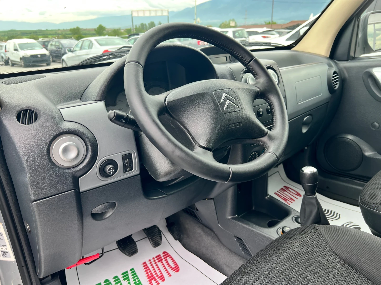 Citroen Berlingo 1.6HDI-ПАНОРАМА - изображение 9