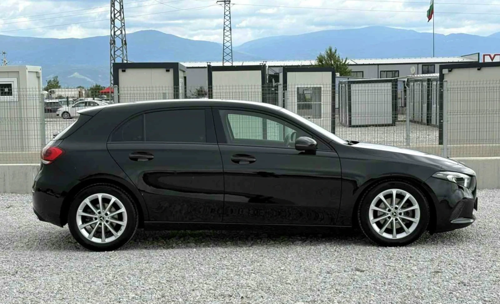 Mercedes-Benz A 180  - изображение 6
