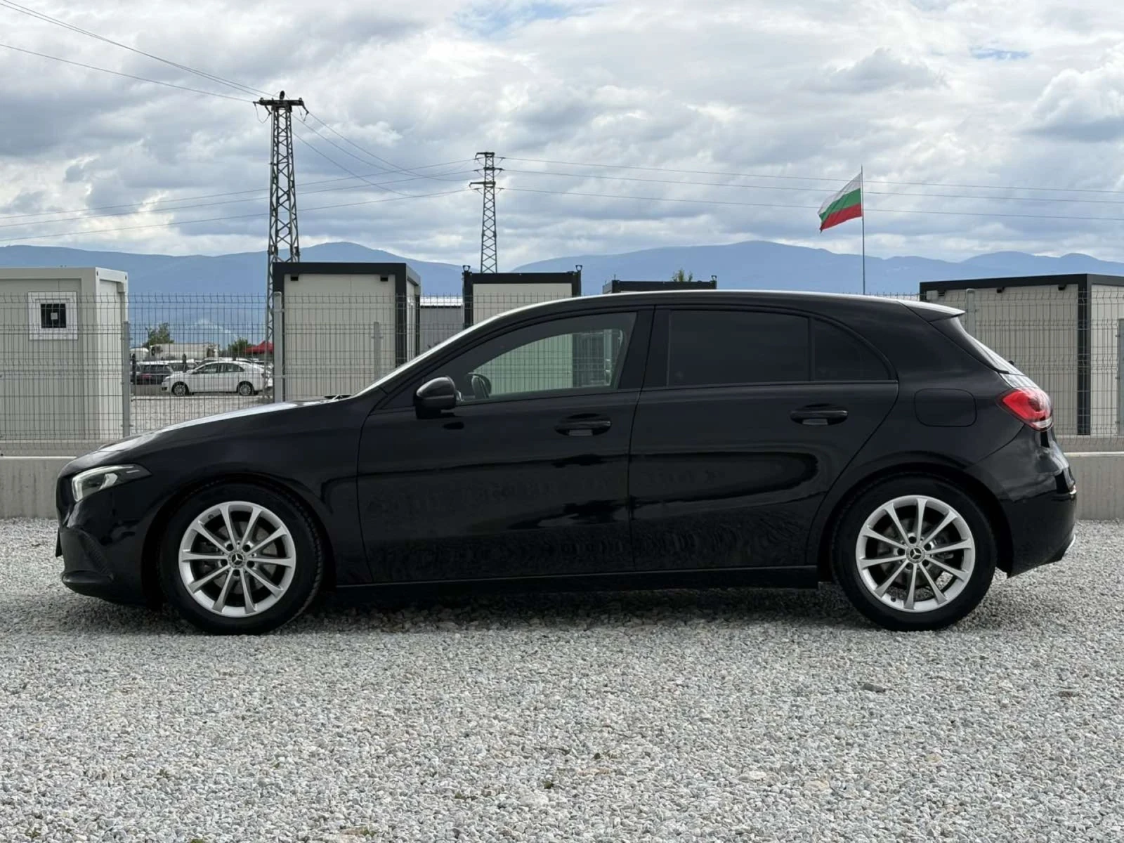 Mercedes-Benz A 180  - изображение 8
