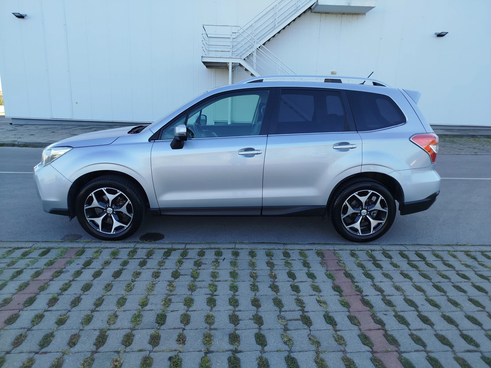 Subaru Forester 2.0AWD-XENON - изображение 3