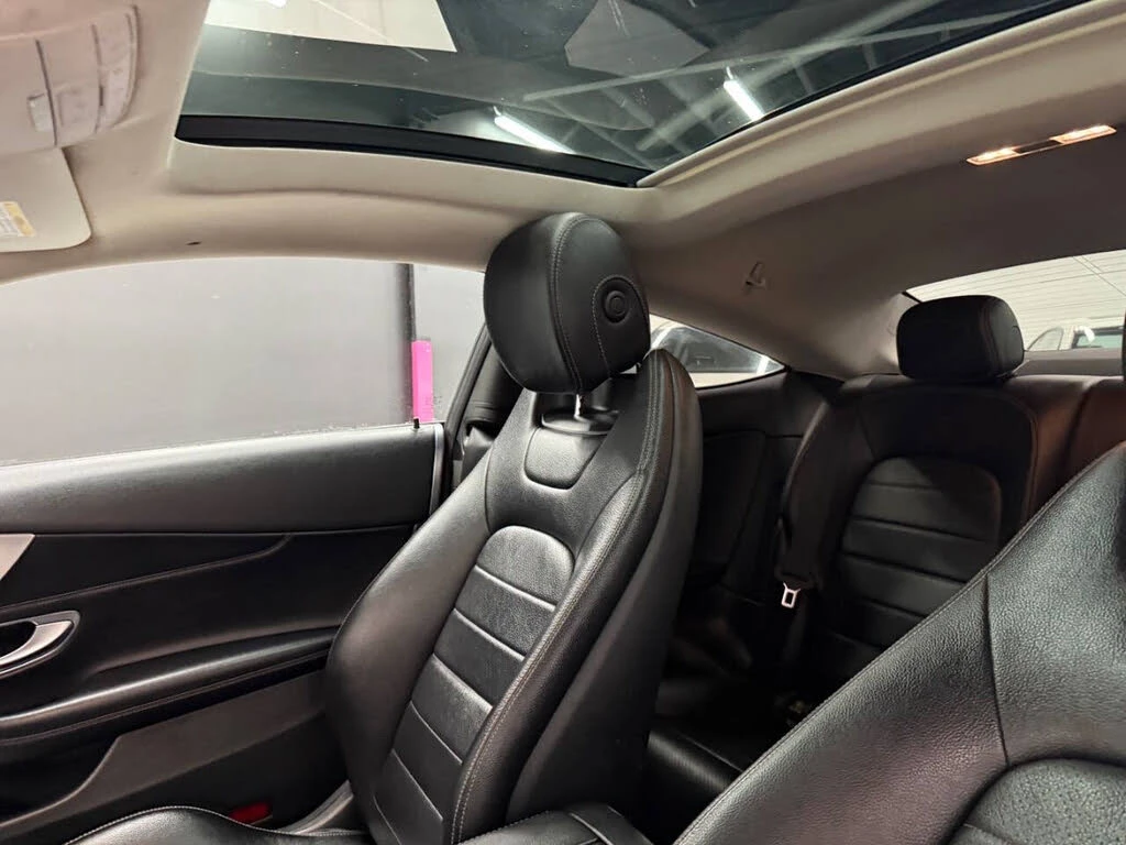 Mercedes-Benz C 300 BURMESTER/PANO/KEYLESS - изображение 9