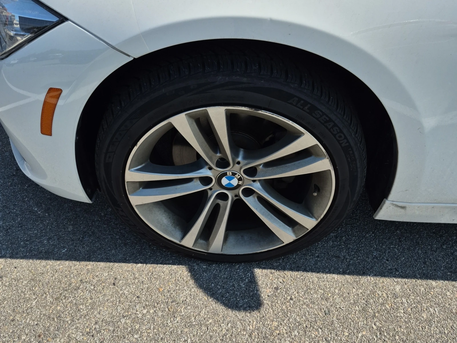 BMW 330 AWD * CARFAX * АвтоКредит * Цена до България*  - изображение 5