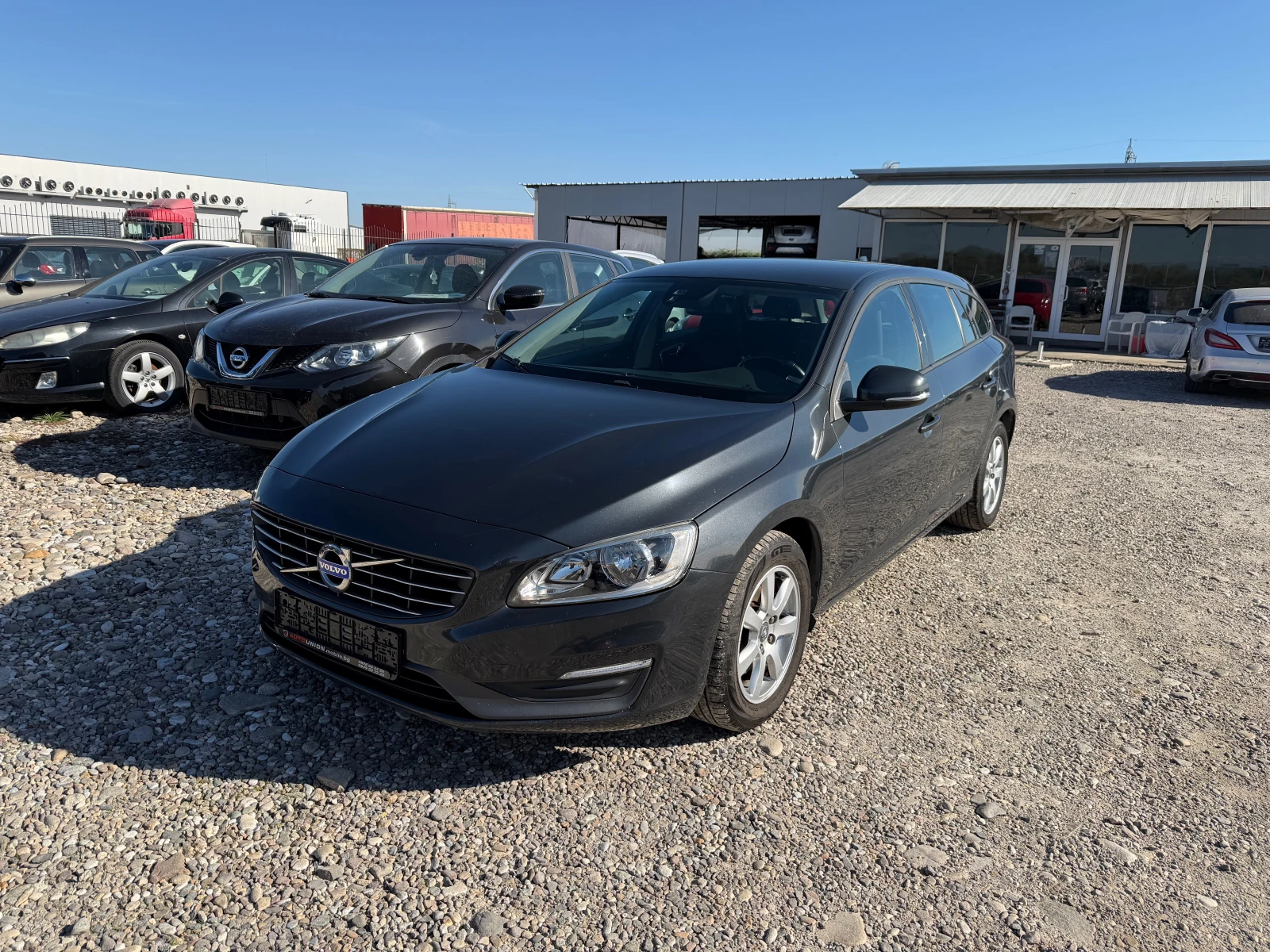 Volvo V40 2.0 D | Mobile.bg   1