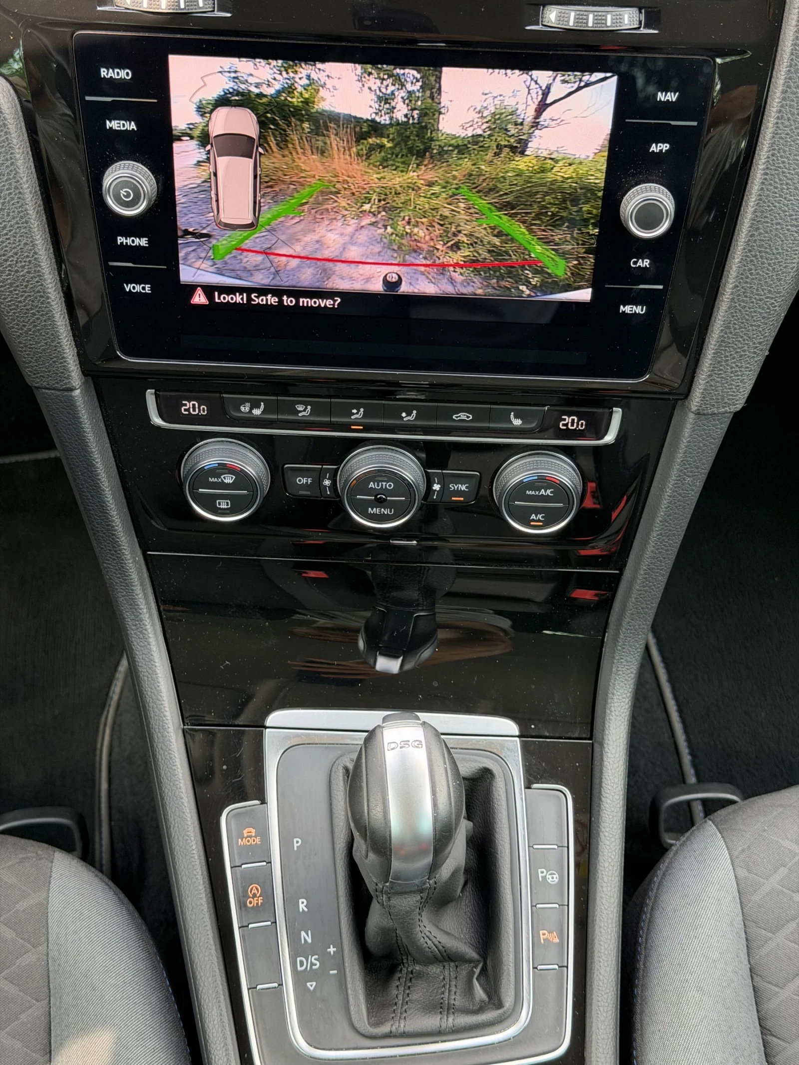 VW Golf 7.5 JOIN, дистроник, matrix дигитално табло, дсг7 , снимка 14 - Автомобили и джипове - 52306753