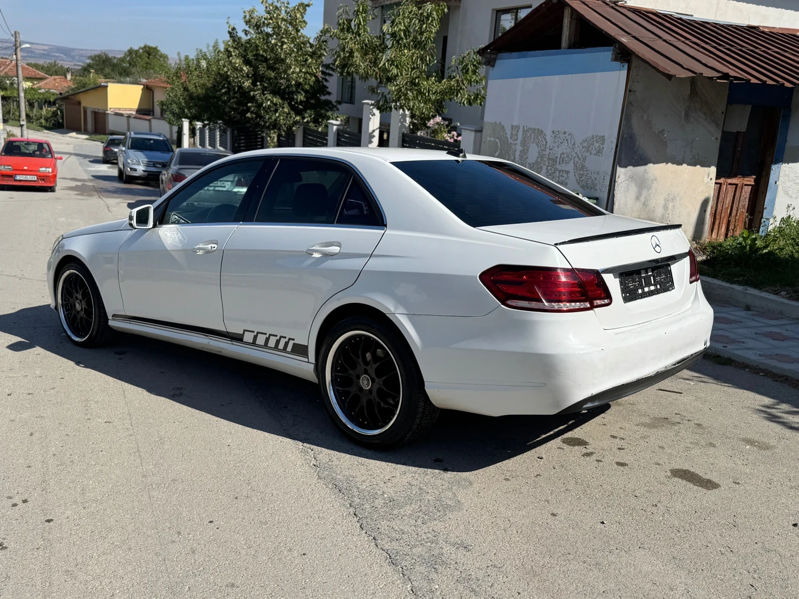 Mercedes-Benz E 200 Facelift | Mobile.bg   5