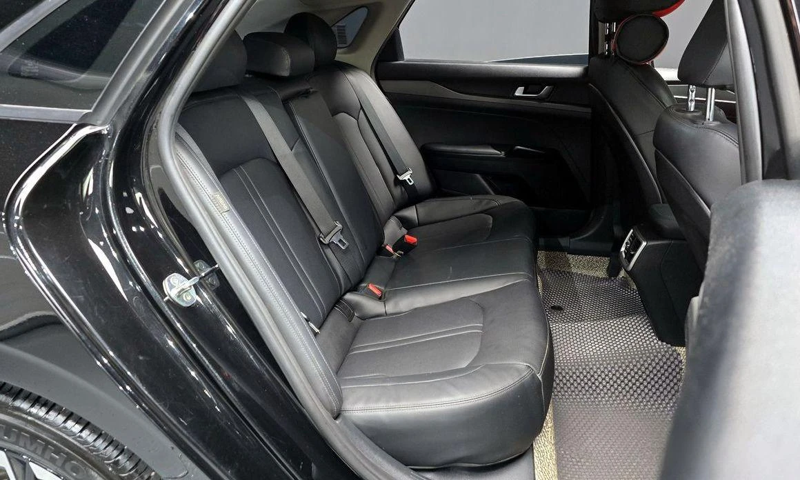 Kia K5 2.0 LPi Prestige * -   *  | Mobile.bg   12