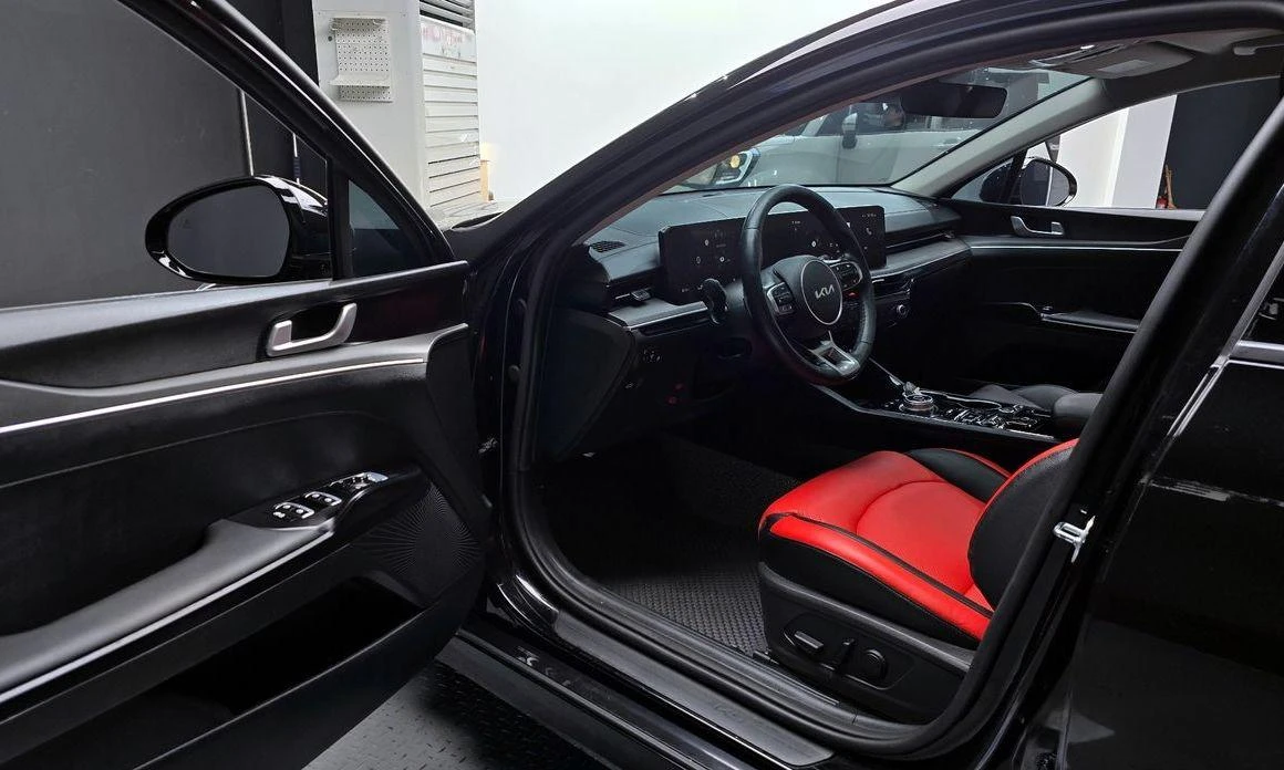 Kia K5 2.0 LPi Prestige * НАЙ-ДОБРА ЦЕНА В БЪЛГАРИЯ*  - изображение 10