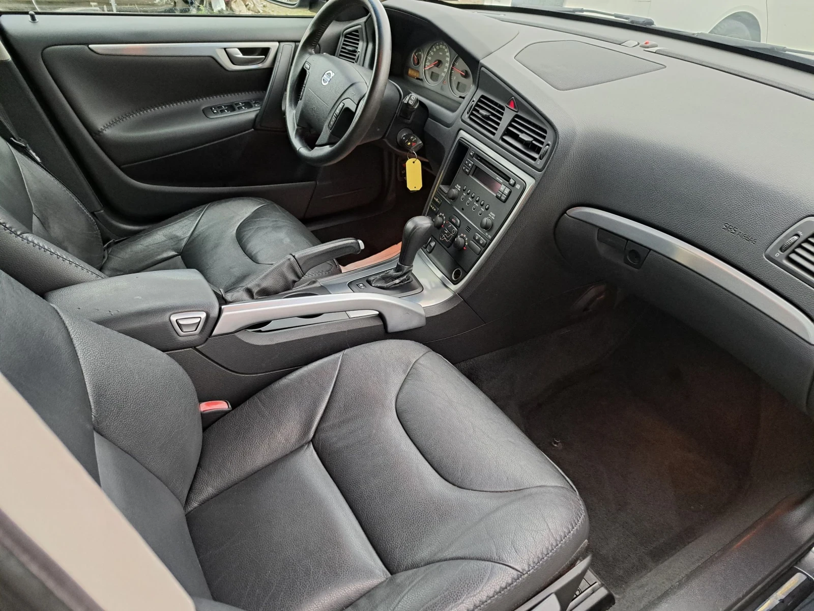 Volvo Xc70 2.4 D5 4x4 | Mobile.bg   13