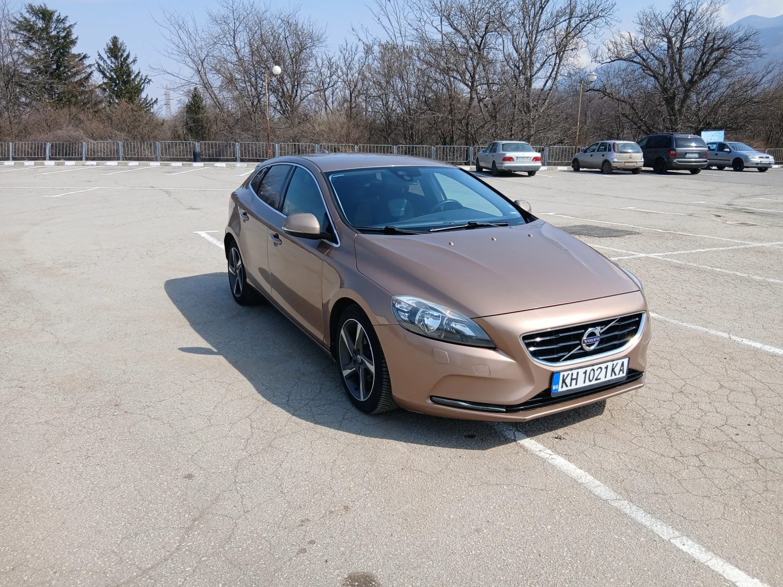 Volvo V40 1.6 HDI, снимка 2 - Автомобили и джипове - 53877032