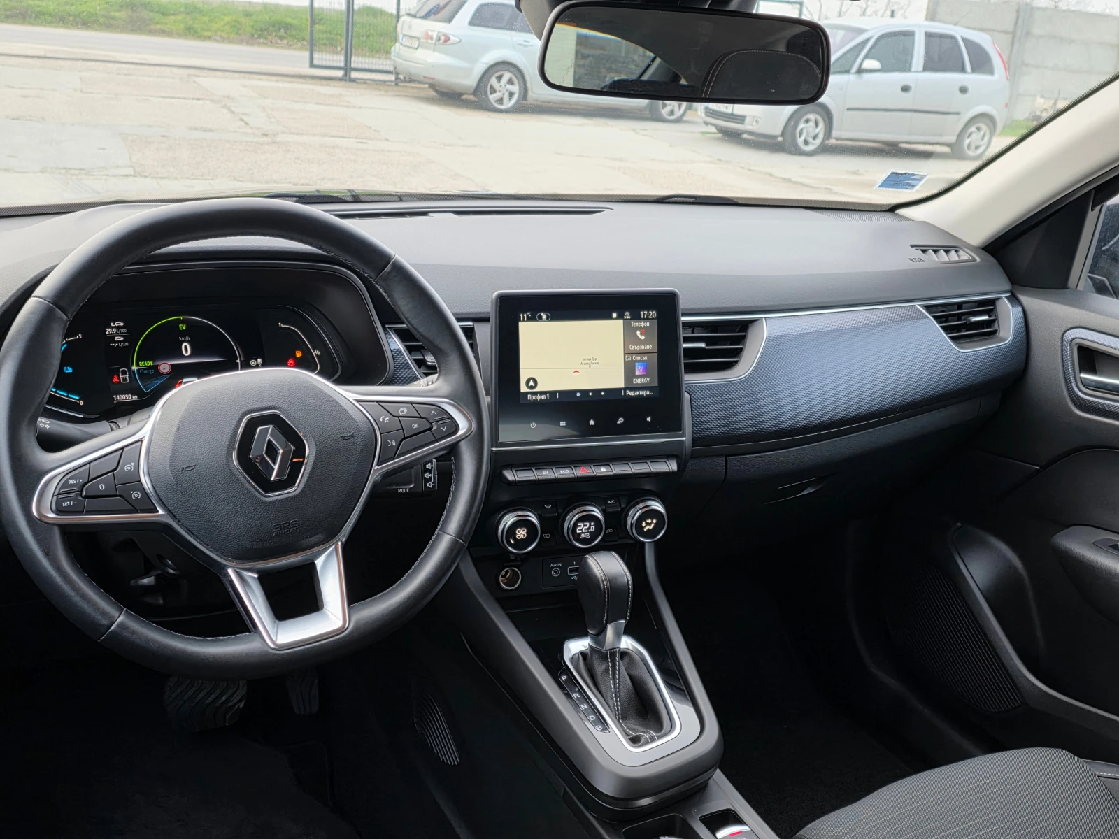 Renault Arkana E-TECH 145 BUSINESS, снимка 10 - Автомобили и джипове - 53935097