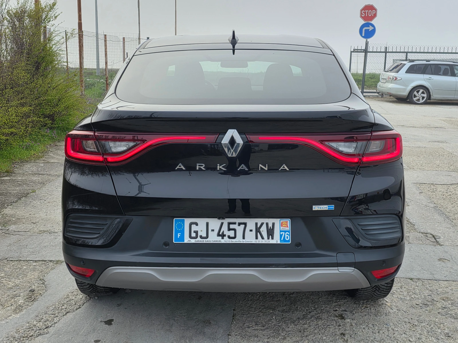 Renault Arkana E-TECH 145 BUSINESS, снимка 5 - Автомобили и джипове - 53935097