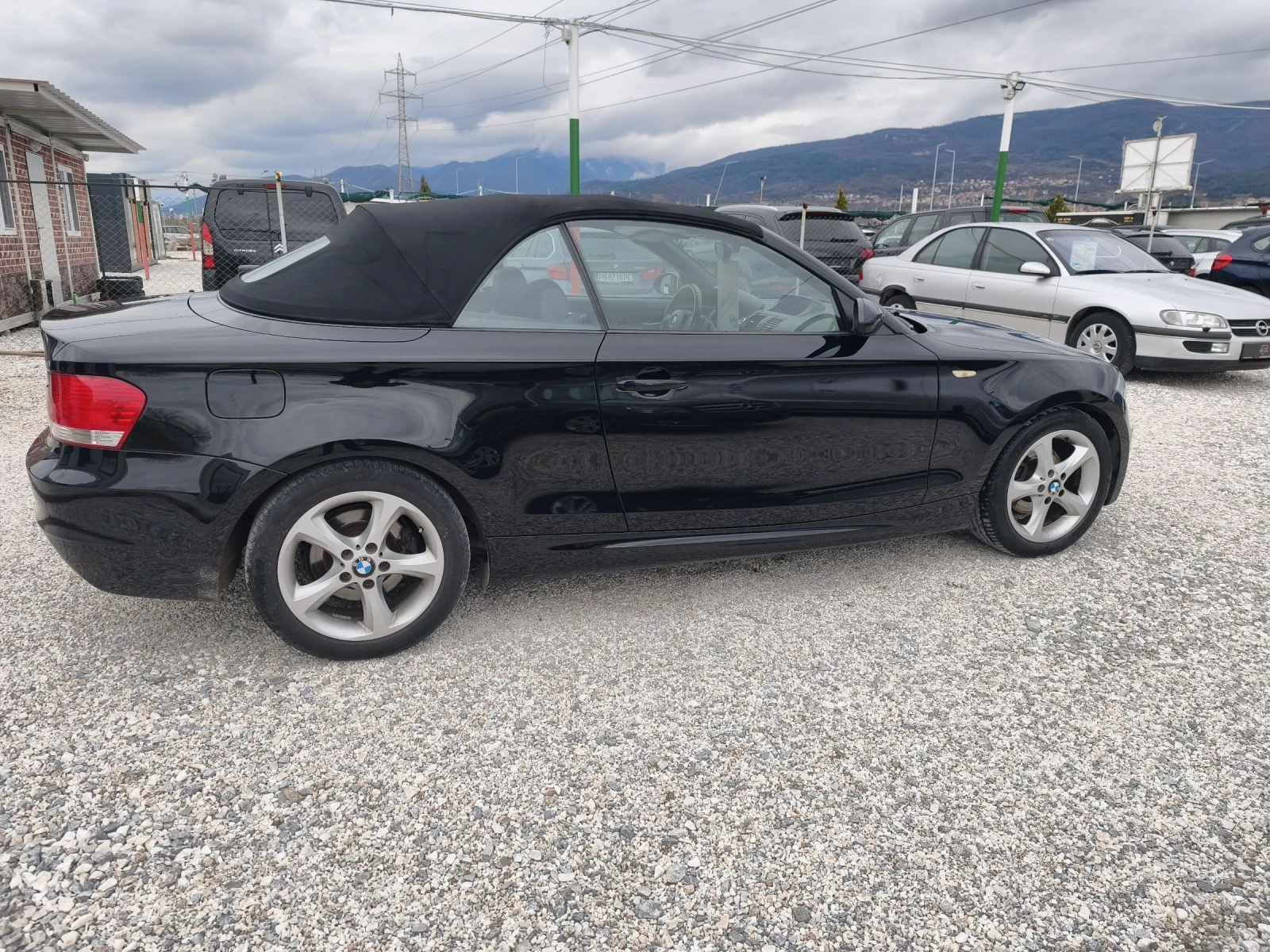 BMW 118 1.8D, снимка 4 - Автомобили и джипове - 53939898