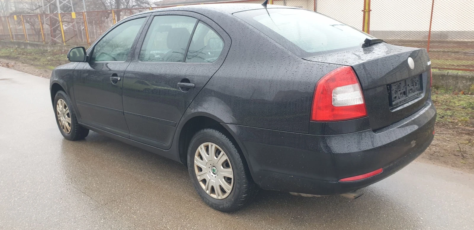 Skoda Octavia 1.4i,  80кс. , Стария мотор(става за ГАЗ), снимка 3 - Автомобили и джипове - 54030769