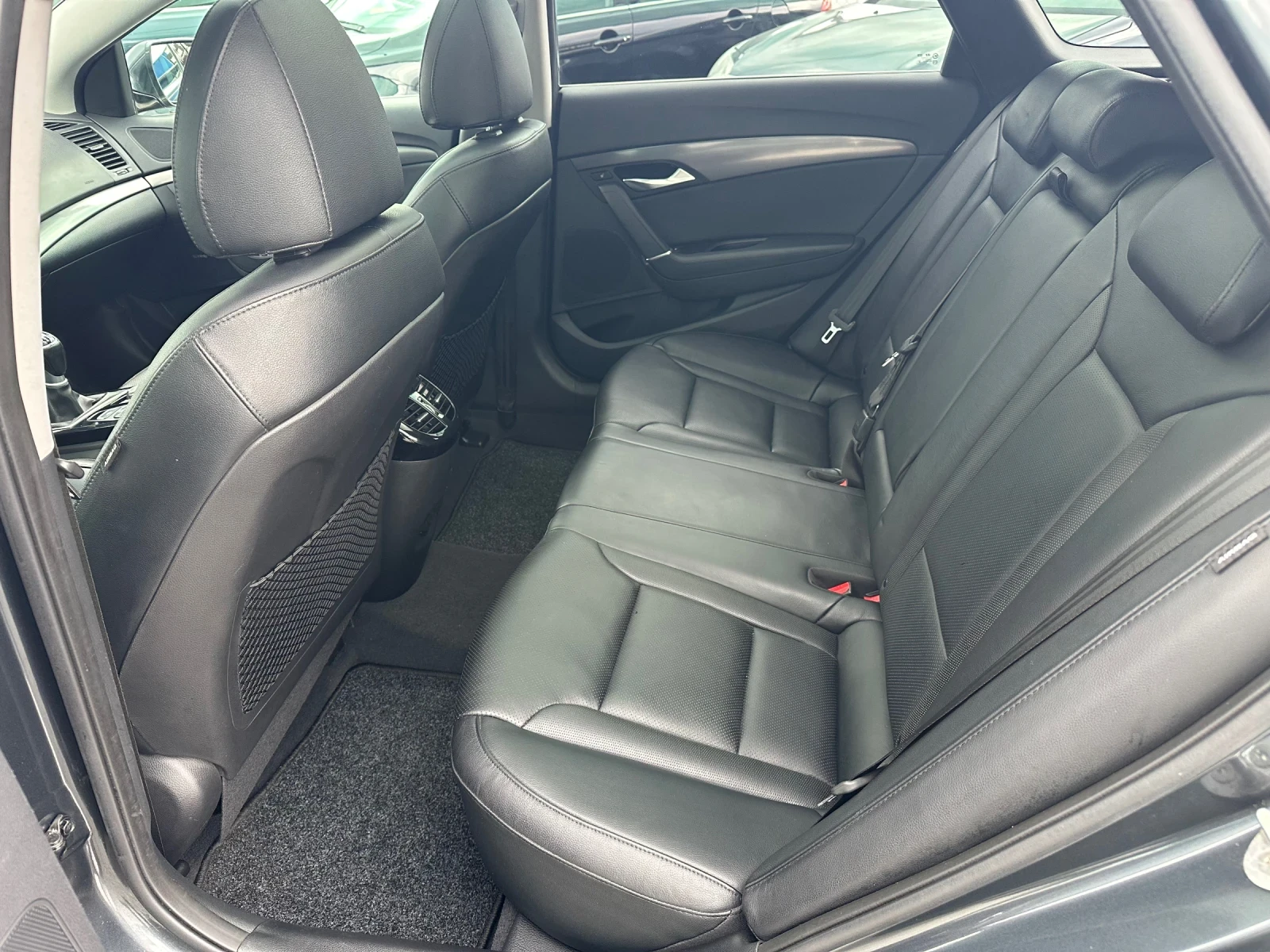 Hyundai I40 2.0GDI PREMIUM + , снимка 6 - Автомобили и джипове - 54146306