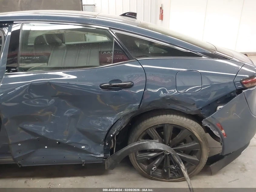 Toyota Crown Nightshade, снимка 6 - Автомобили и джипове - 54248864