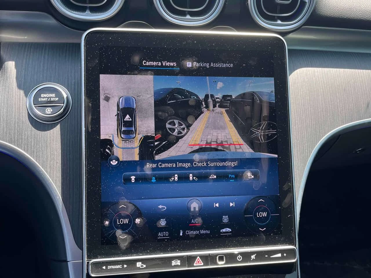 Mercedes-Benz C 300 * 360 * PANO * CARPLAY * ПОДГРЕВ, снимка 13 - Автомобили и джипове - 54435585
