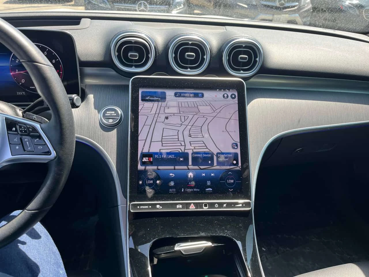 Mercedes-Benz C 300 * 360 * PANO * CARPLAY * ПОДГРЕВ, снимка 9 - Автомобили и джипове - 54435585