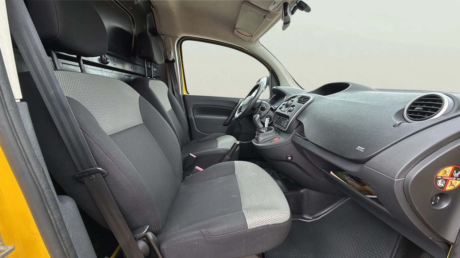 Renault Kangoo 1.5 DCI, снимка 12 - Автомобили и джипове - 54516172