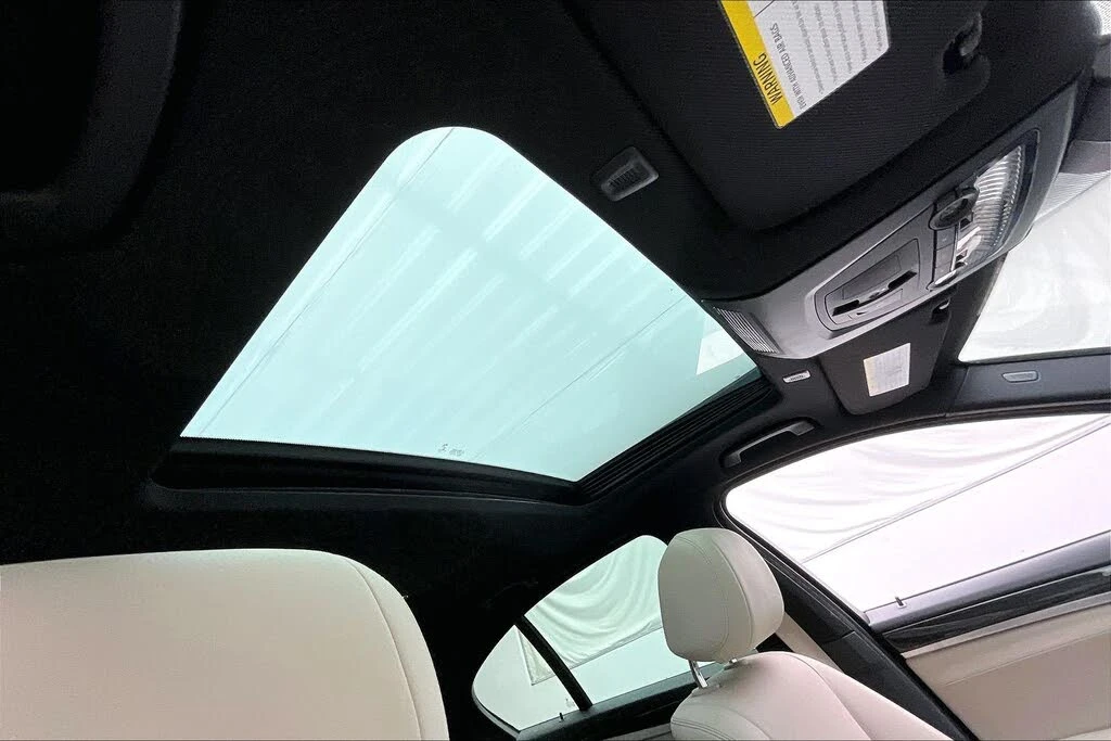 BMW 535 2016 BMW 5 Series 535i xDrive Sedan AWD, снимка 12 - Автомобили и джипове - 54646992