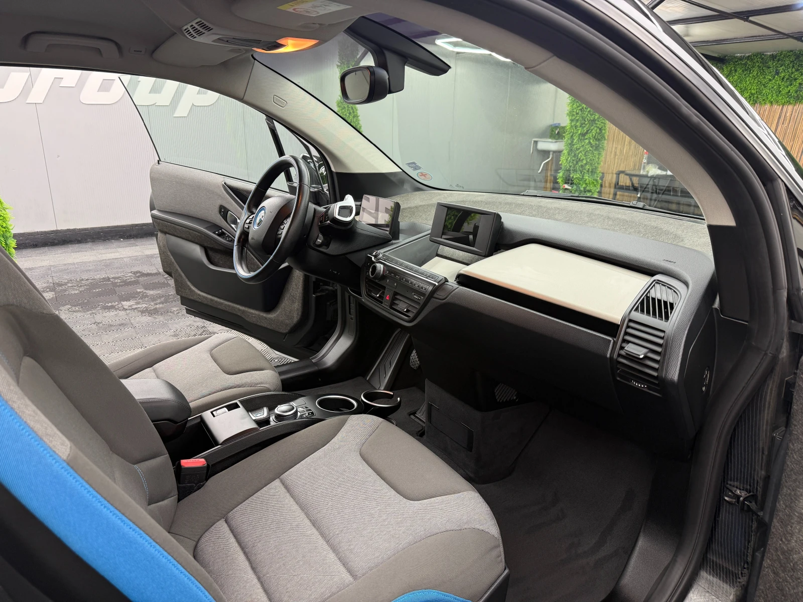 BMW i3 94Ah Facelift, снимка 11 - Автомобили и джипове - 54948616
