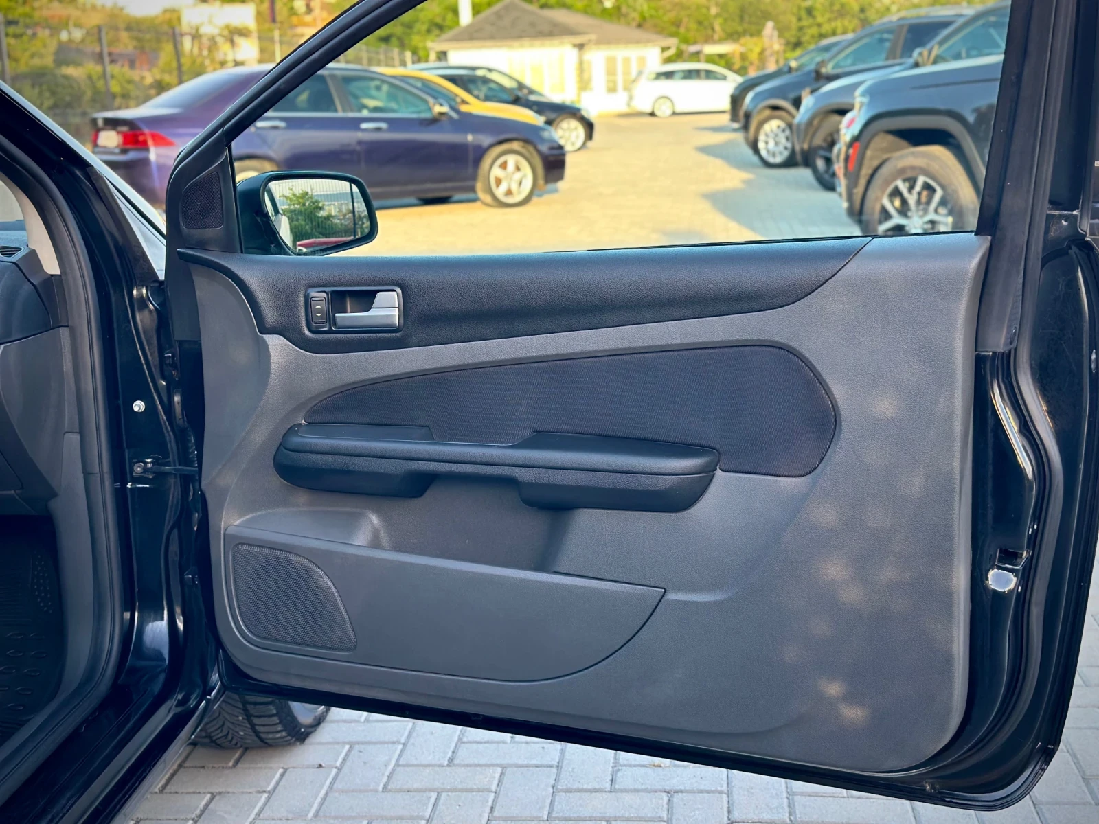 Ford Focus 1.6 TD, снимка 12 - Автомобили и джипове - 55038892