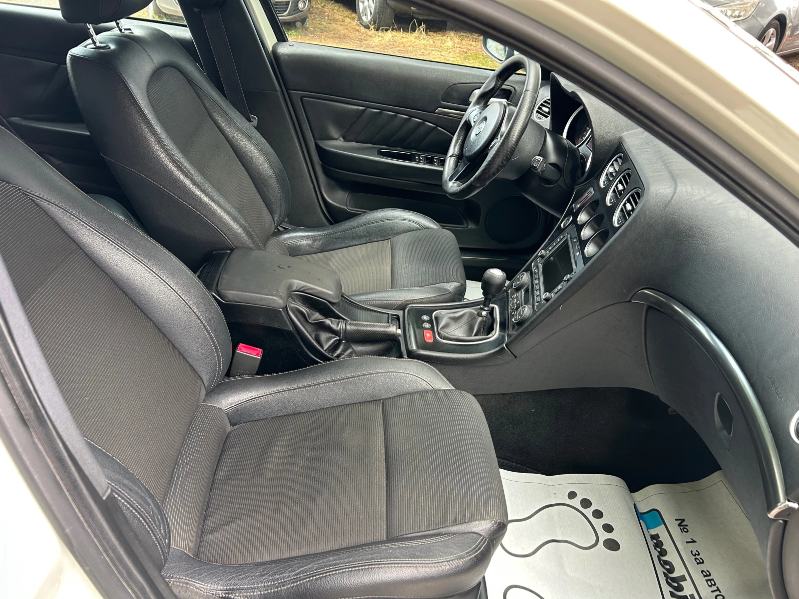 Alfa Romeo 159 sportwagon 2.0 JTD-M КОЖА/НАВИ/АВТОПИЛОТ, снимка 10 - Автомобили и джипове - 55166511