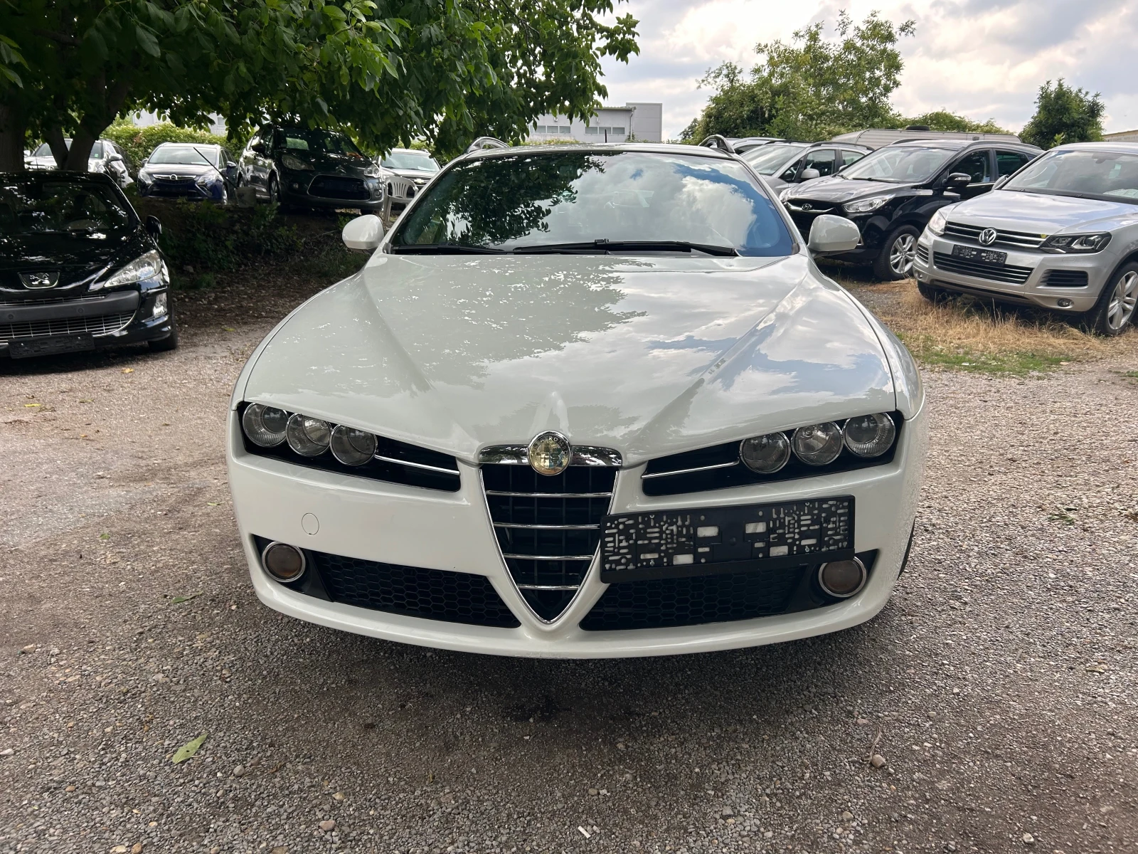 Alfa Romeo 159 sportwagon 2.0 JTD-M КОЖА/НАВИ/АВТОПИЛОТ, снимка 2 - Автомобили и джипове - 55166511