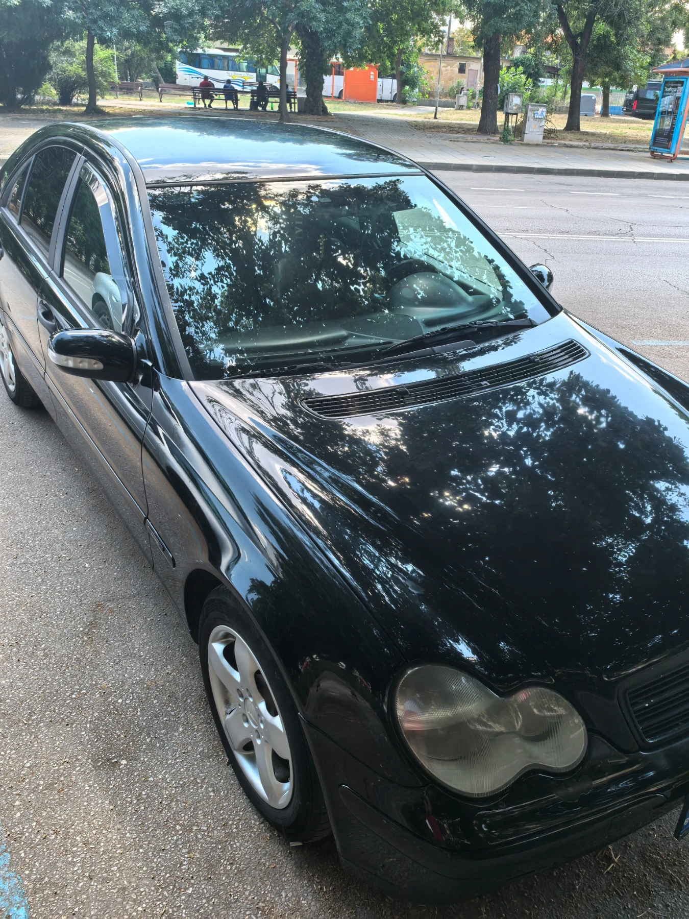 Mercedes-Benz C 200, снимка 5 - Автомобили и джипове - 55385445