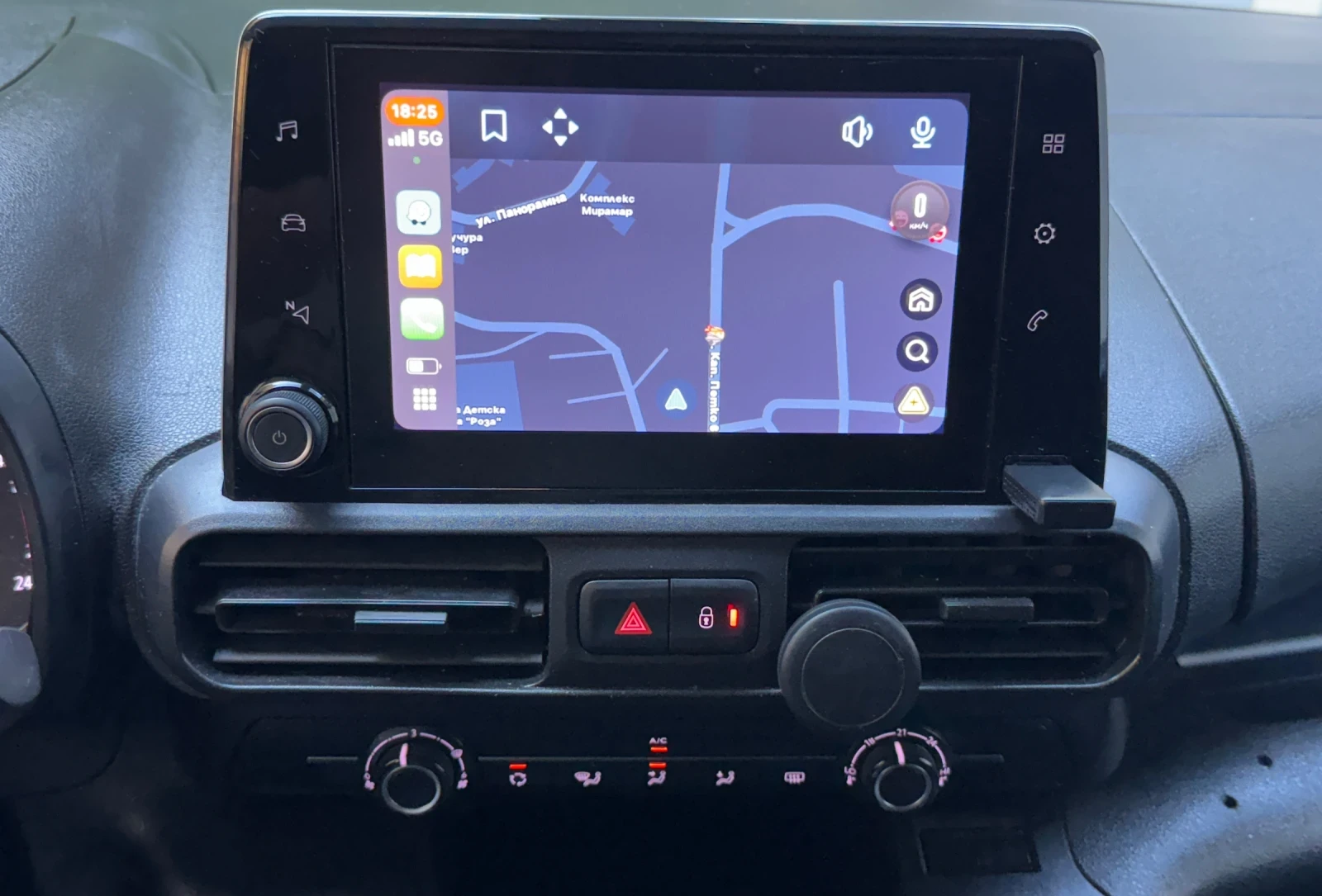 Peugeot Partner 1.5 HDI* 102p.s* Premium пакет, снимка 12 - Автомобили и джипове - 55811035