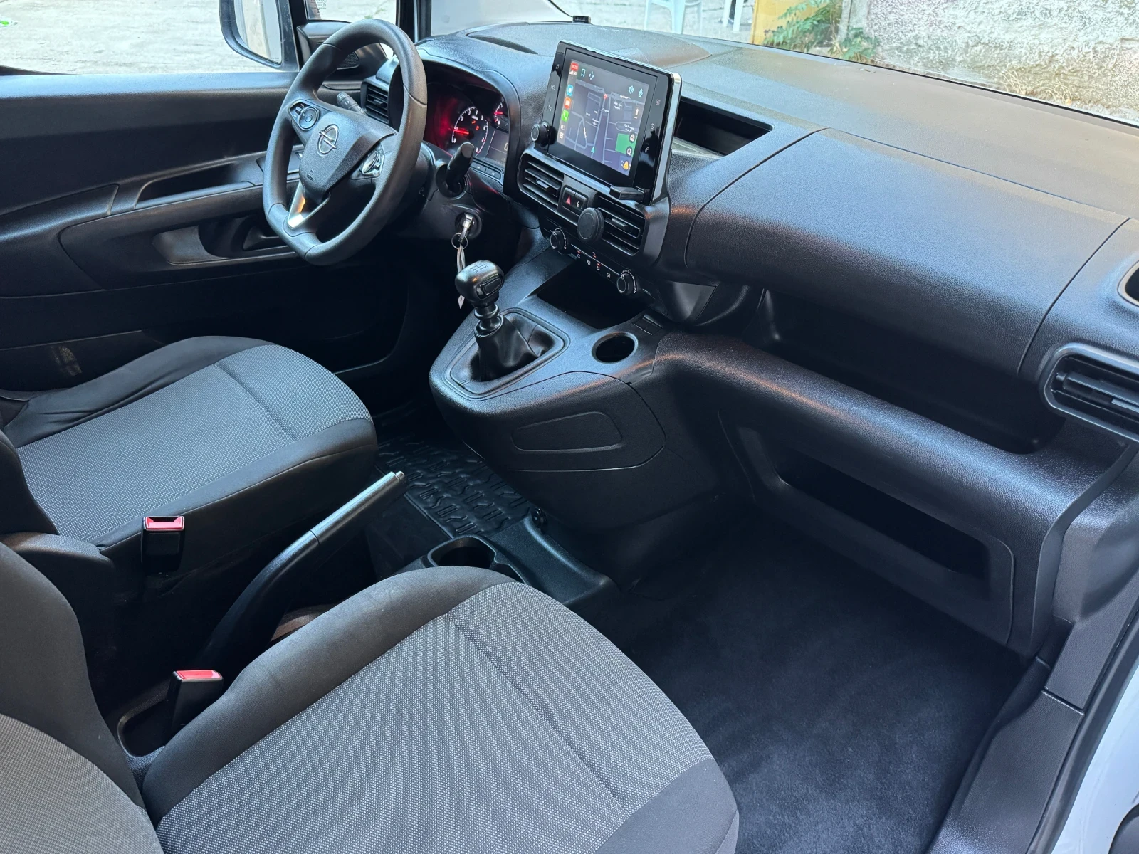 Peugeot Partner 1.5 HDI* 102p.s* Premium пакет, снимка 14 - Автомобили и джипове - 55811035