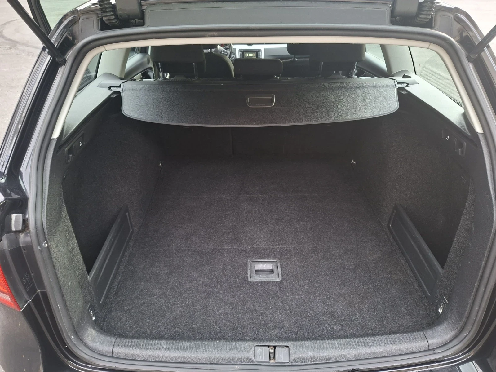 VW Passat, снимка 11 - Автомобили и джипове - 56200428